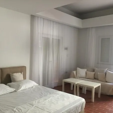 Anestis Apartment Appartement